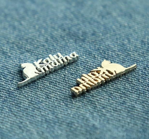 China Top Activity Supplier Custom Logo Metal Plate in Shiny Silver And Gold Metal Logo Plate For High End Brand
